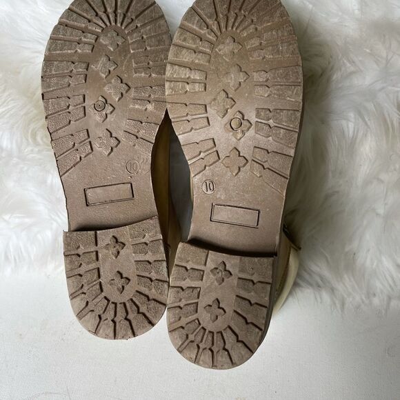 Twisted Timmy-22 women’s faux suede  combat boots with gold metallic tri… - Picture 7 of 8